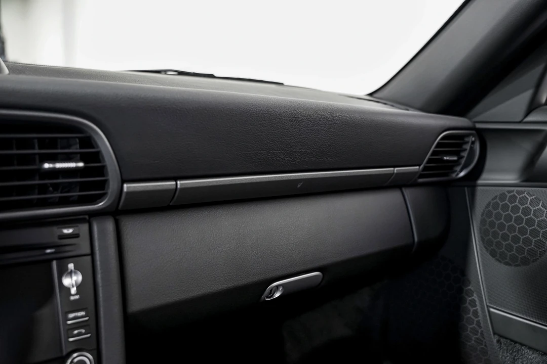 2010 Porsche 997 GT3 - Image 16 of 21