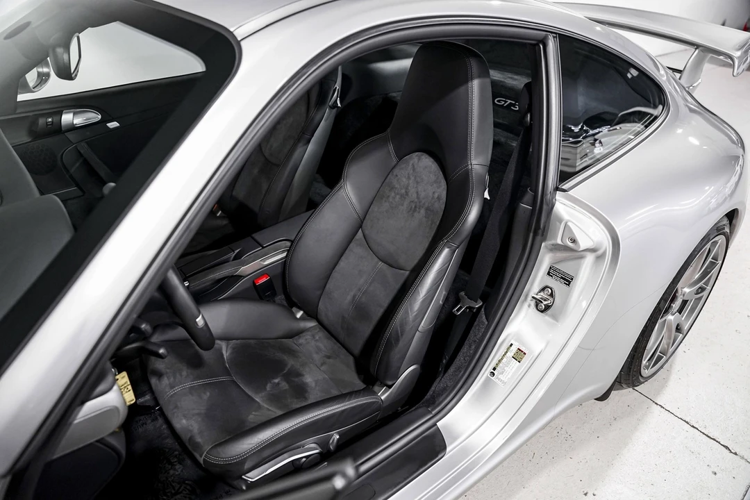 2010 Porsche 997 GT3 - Image 19 of 21