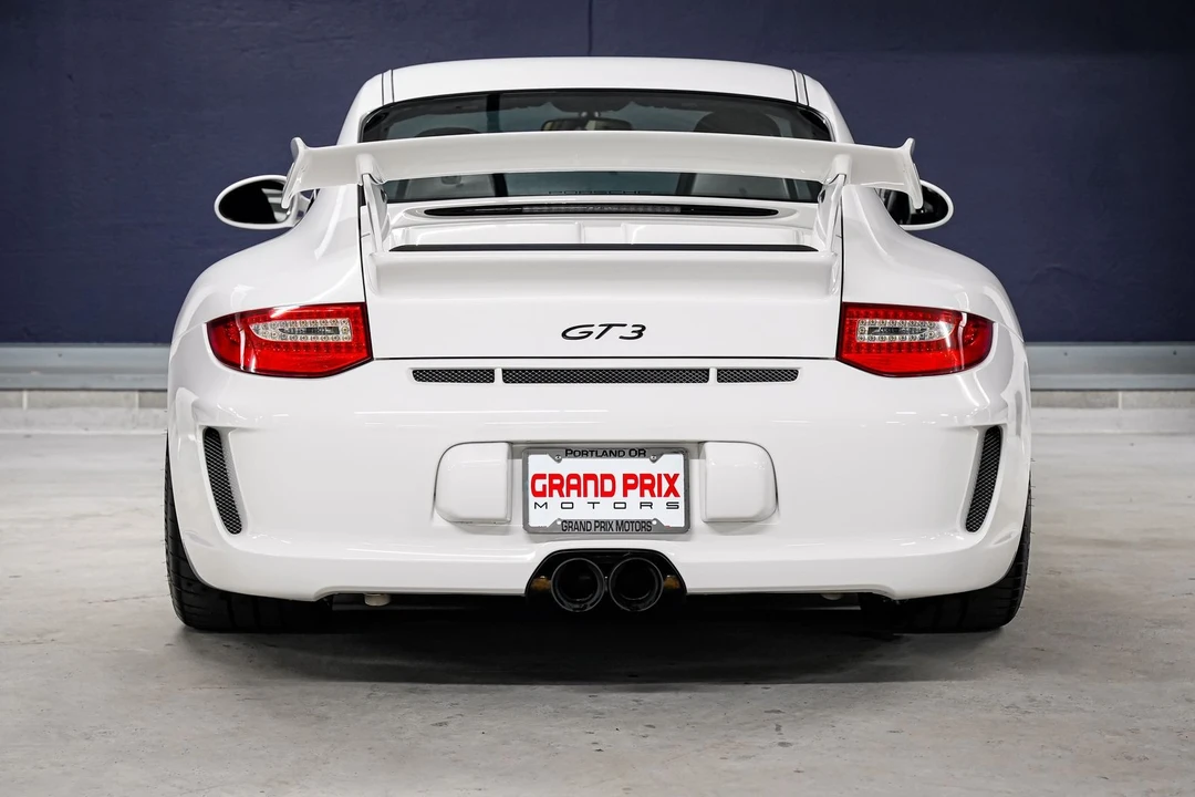 2010 Porsche 997 GT3 - Image 4 of 31
