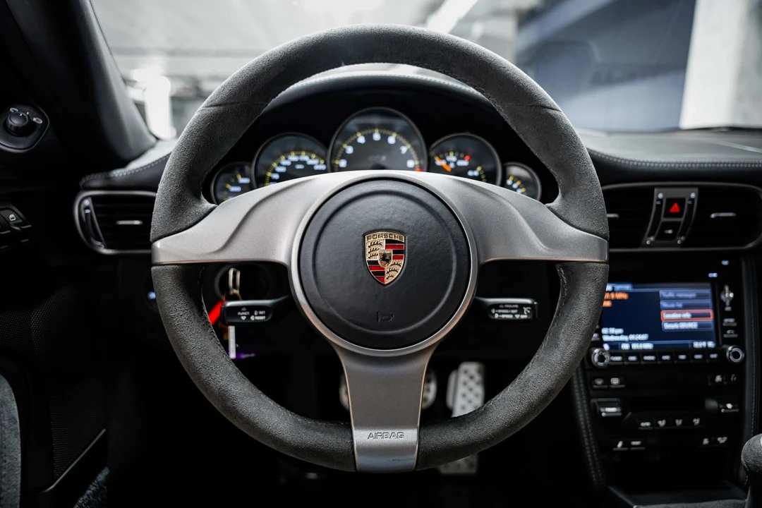 2010 Porsche 997 GT3 - Image 10 of 31