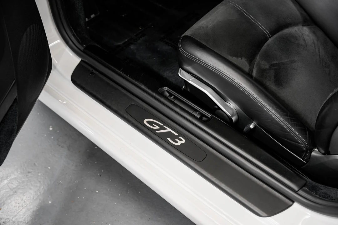 2010 Porsche 997 GT3 - Image 21 of 31
