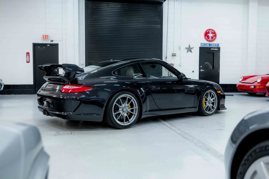 2010 Porsche 997 GT3 - Image 7 of 12