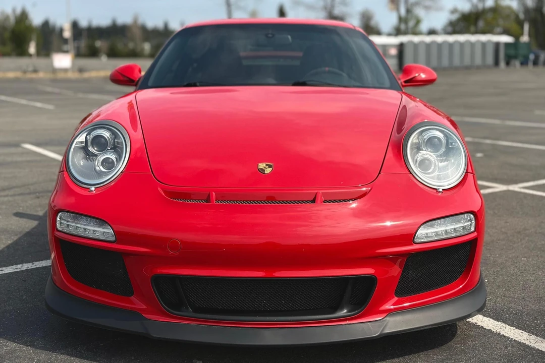 2010 Porsche 997 GT3 - Image 2 of 31