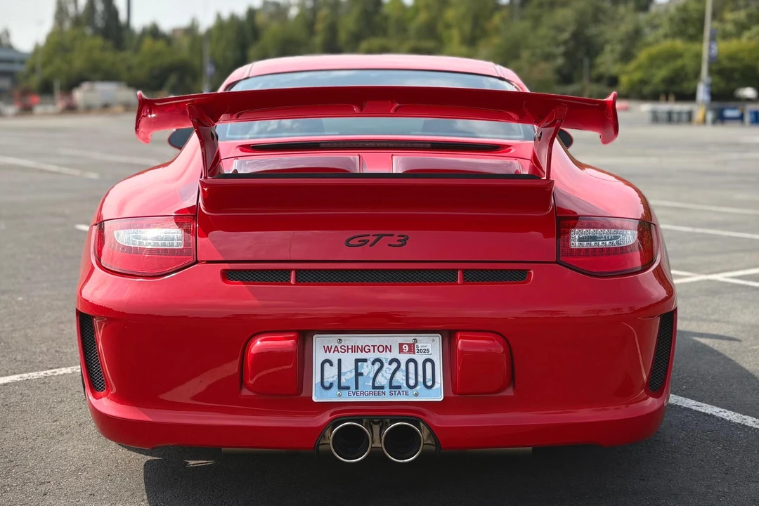 2010 Porsche 997 GT3 - Image 5 of 31