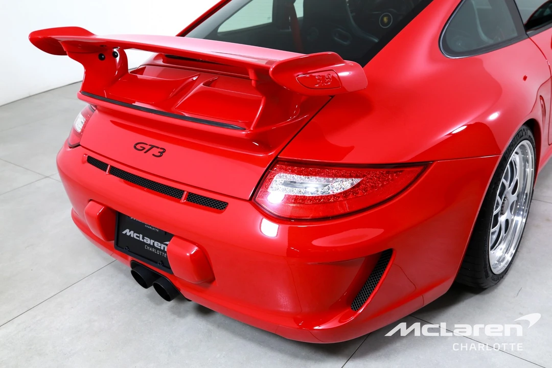 2010 Porsche 997 GT3 - Image 9 of 12