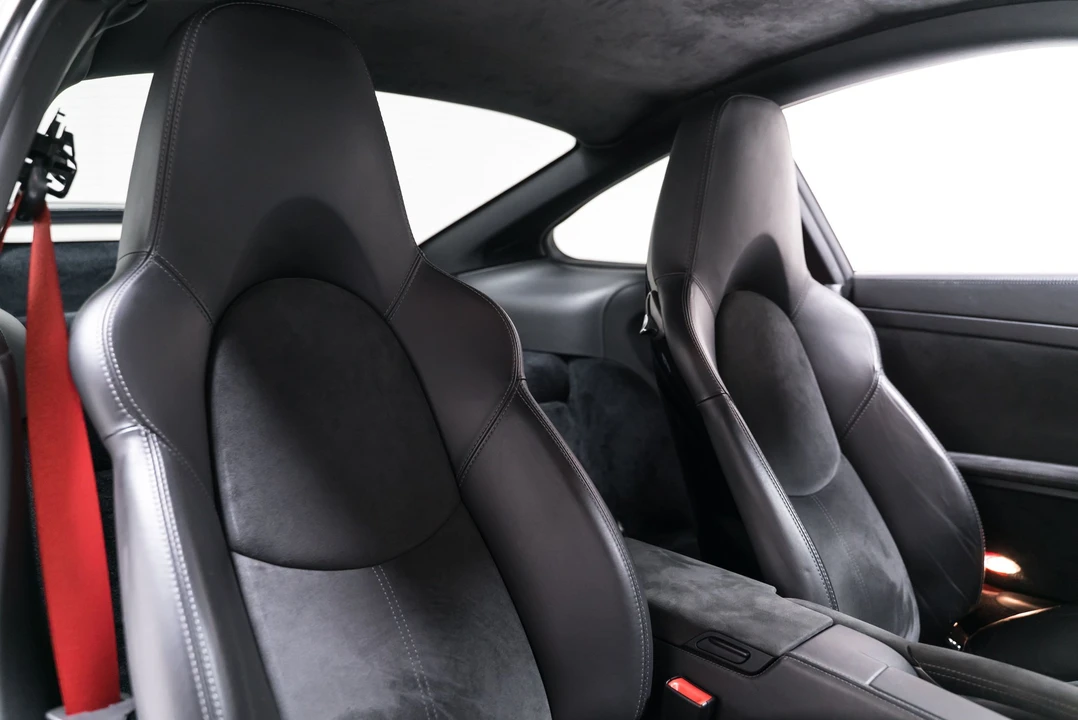 2010 Porsche 997 GT3 - Image 30 of 31