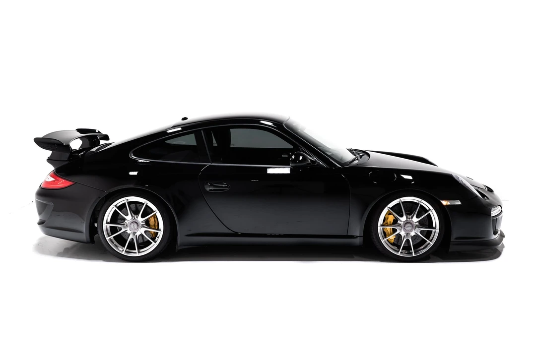 2010 Porsche 997 GT3 - Image 2 of 31