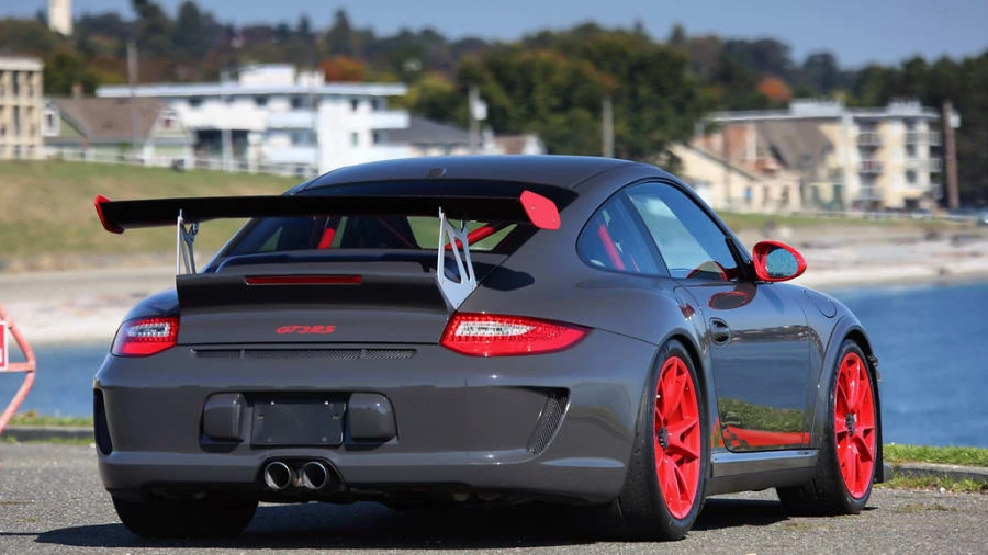 2010 Porsche 997 GT3 RS - Image 3 of 12