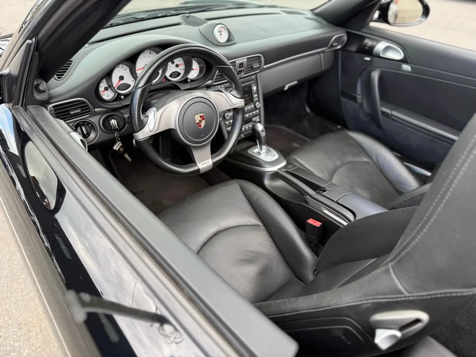2010 Porsche 997 Carrera - Image 11 of 20