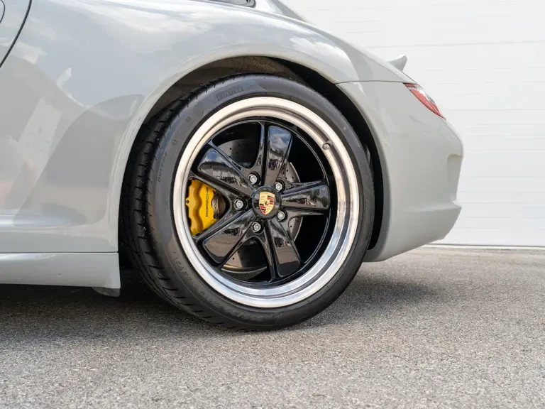2010 Porsche 997 Sport Classic - Image 29 of 31
