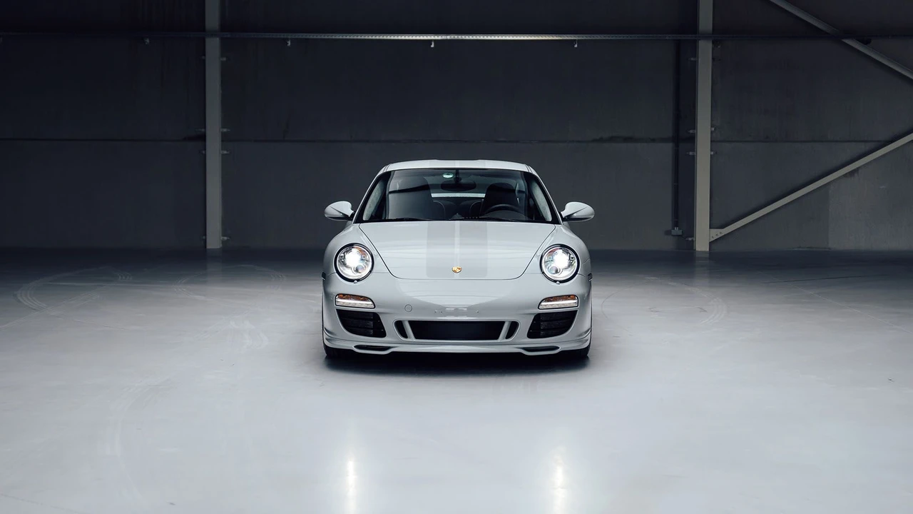 2010 Porsche 997 Sport Classic - Image 4 of 31