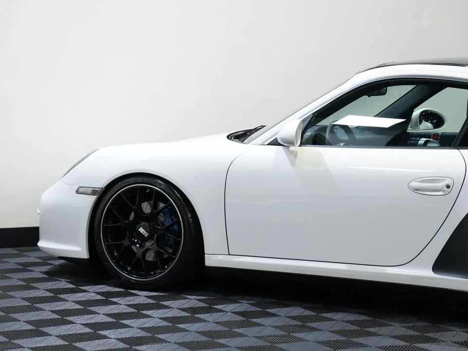 2010 Porsche 997 Targa - Image 21 of 31