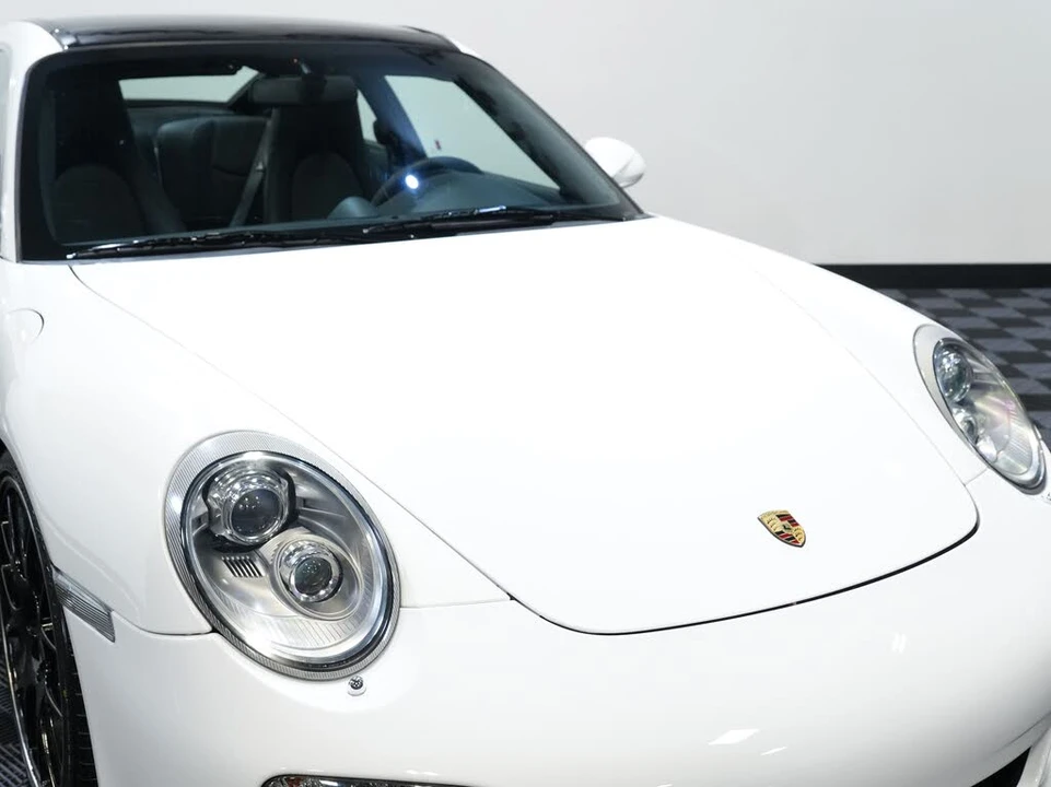 2010 Porsche 997 Targa - Image 12 of 31