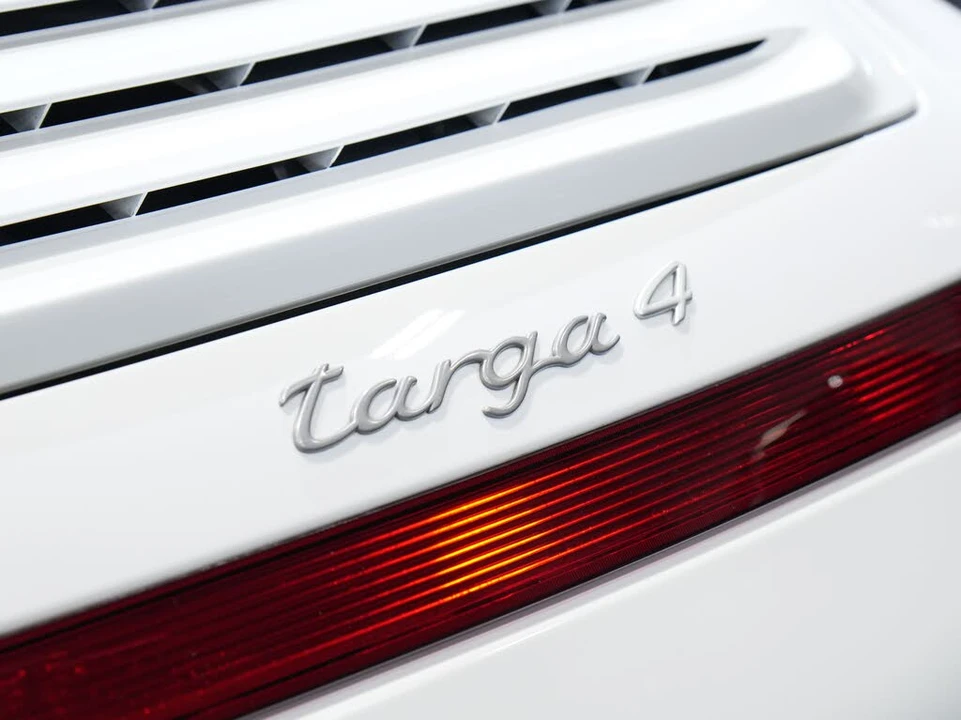 2010 Porsche 997 Targa - Image 19 of 31