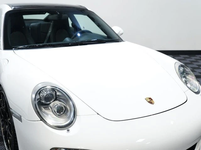 2010 Porsche 997 Targa - Image 12 of 20