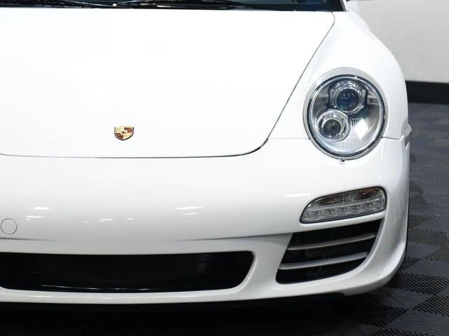 2010 Porsche 997 Targa - Image 10 of 20