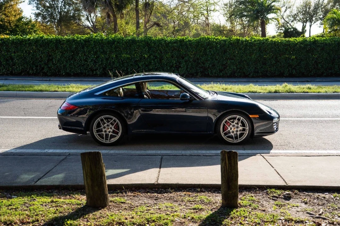 2010 Porsche 997 Targa - Image 14 of 31