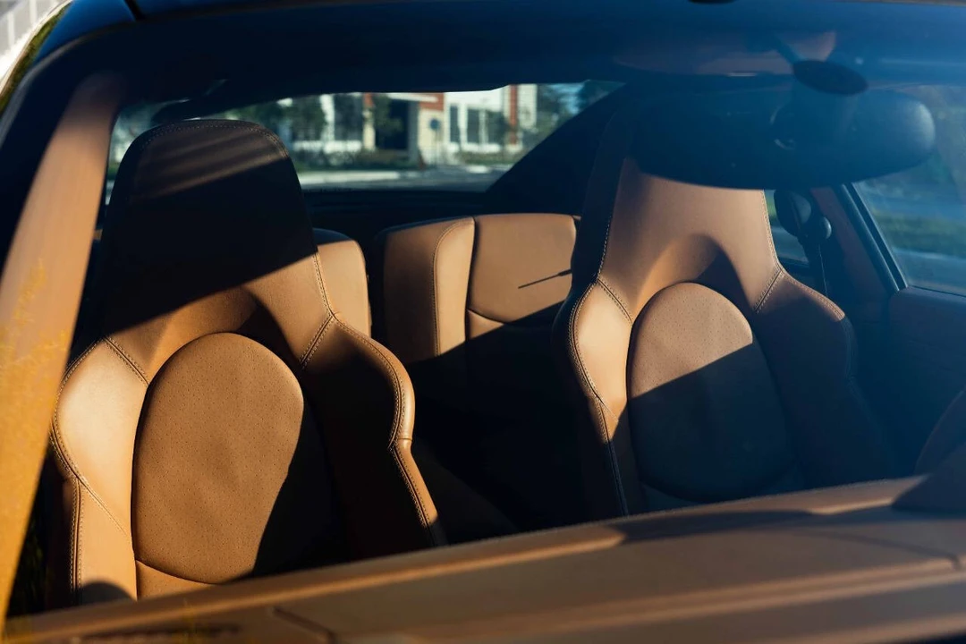 2010 Porsche 997 Targa - Image 4 of 21