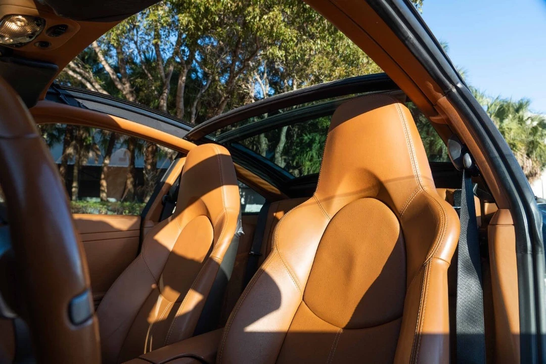 2010 Porsche 997 Targa - Image 9 of 31
