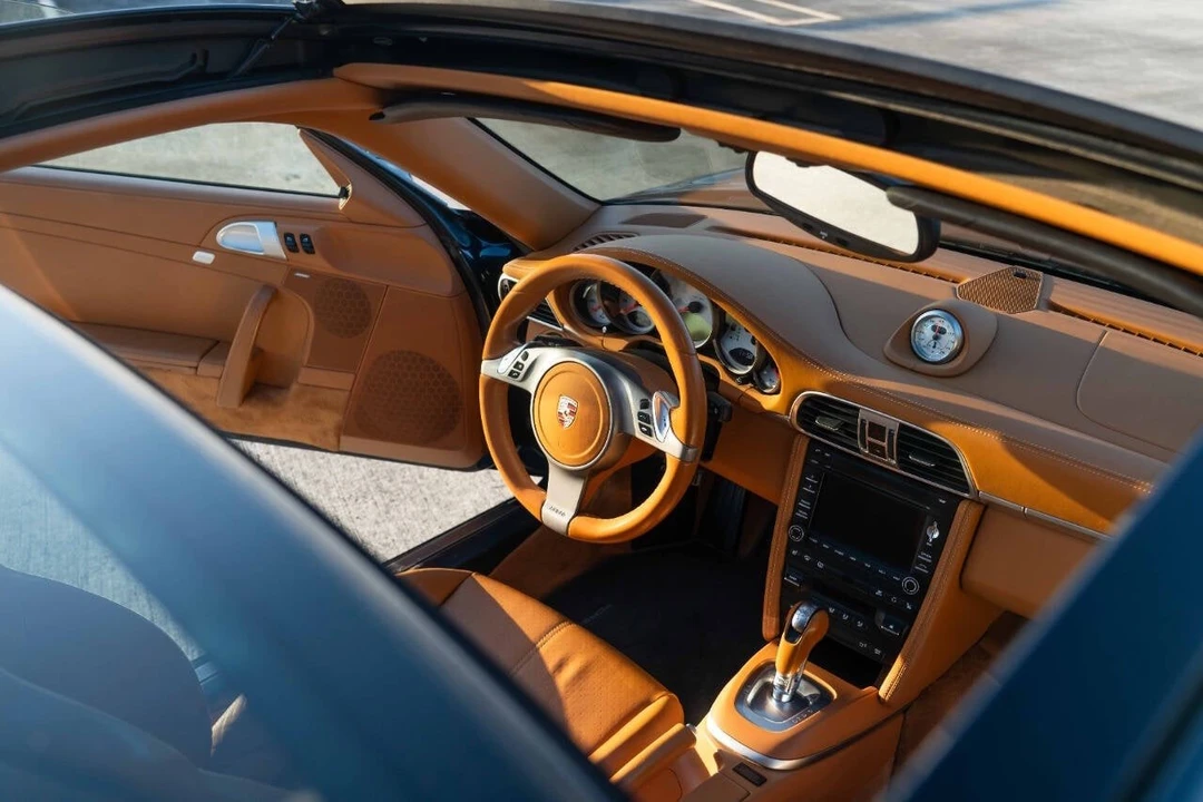 2010 Porsche 997 Targa - Image 7 of 31