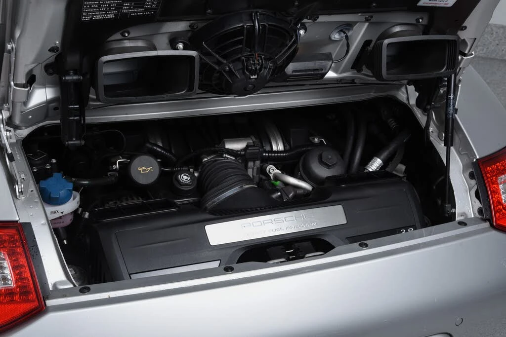 2010 Porsche 997 Targa - Image 15 of 31