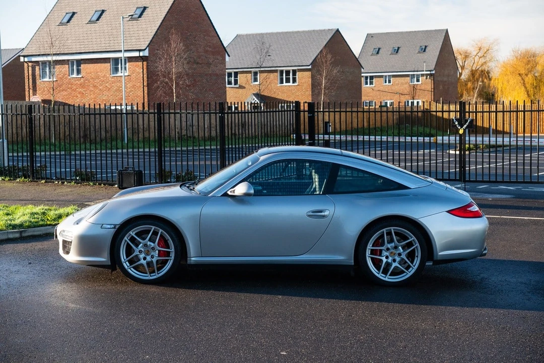 2010 Porsche 997 Targa - Image 13 of 30