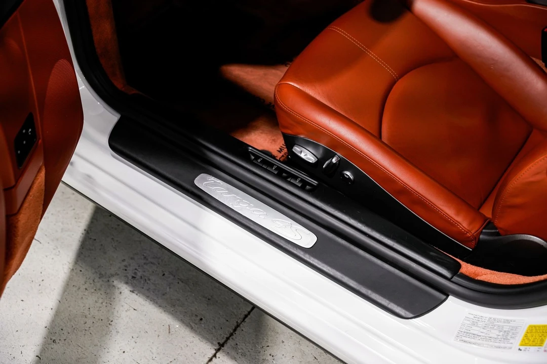 2010 Porsche 997 Targa - Image 25 of 31