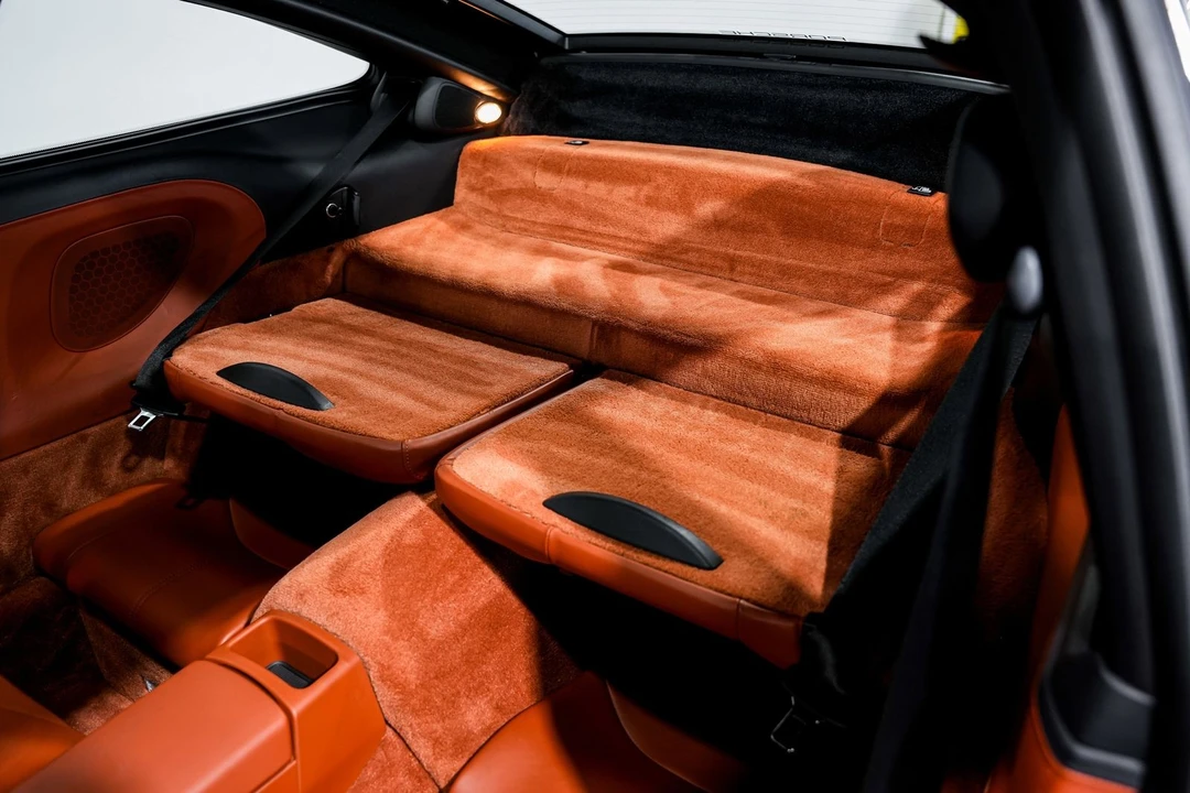 2010 Porsche 911 - Image 23 of 31