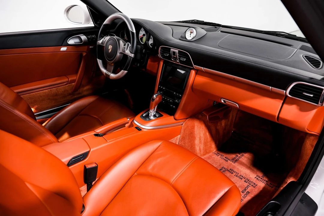 2010 Porsche 911 - Image 31 of 31