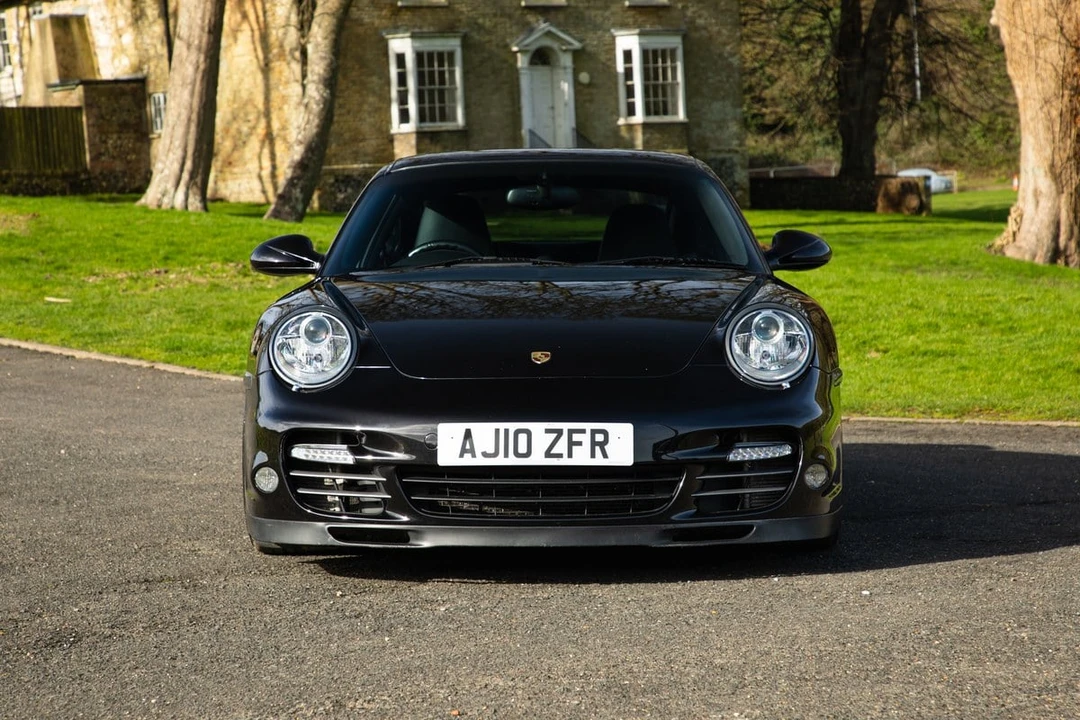 2010 Porsche 997 Turbo - Image 14 of 30