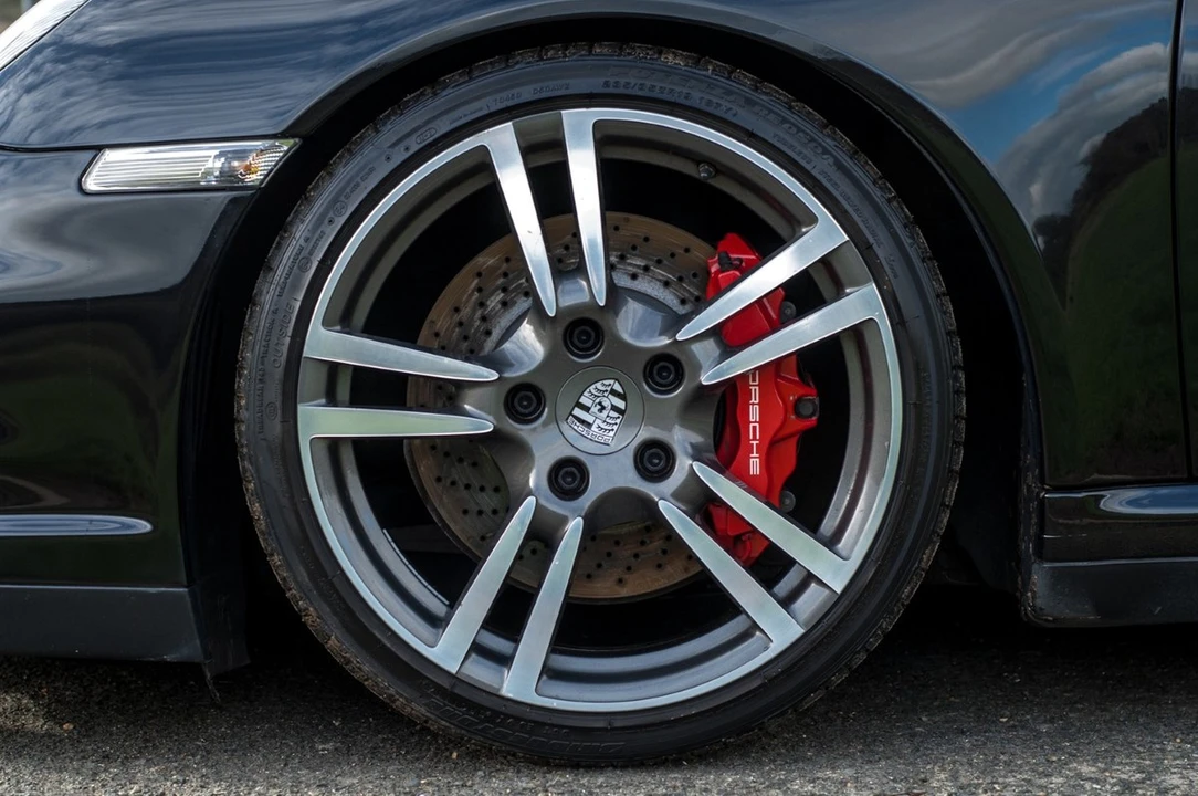 2010 Porsche 997 Turbo - Image 20 of 30