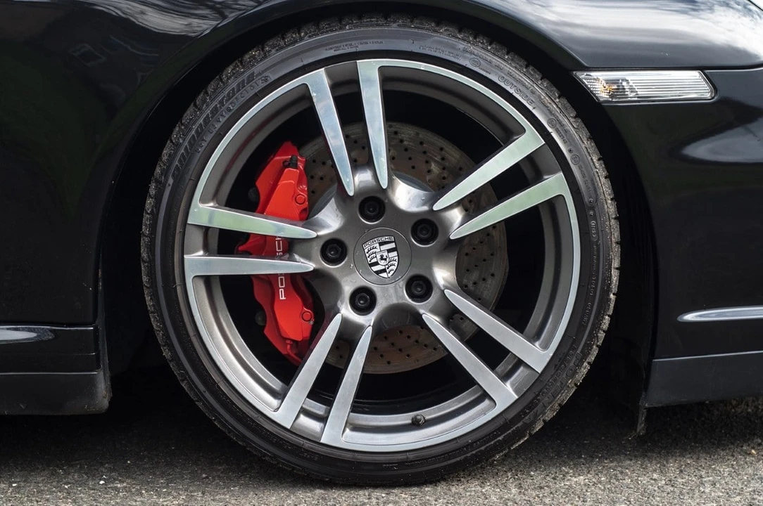 2010 Porsche 997 Turbo - Image 21 of 30