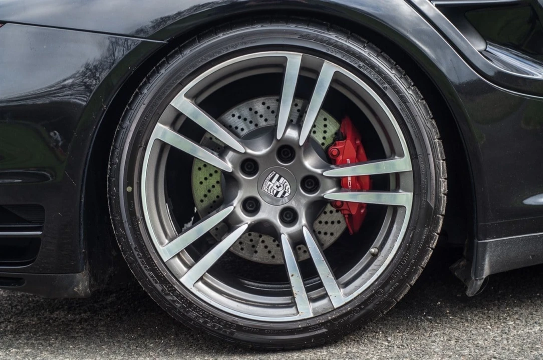 2010 Porsche 997 Turbo - Image 22 of 30