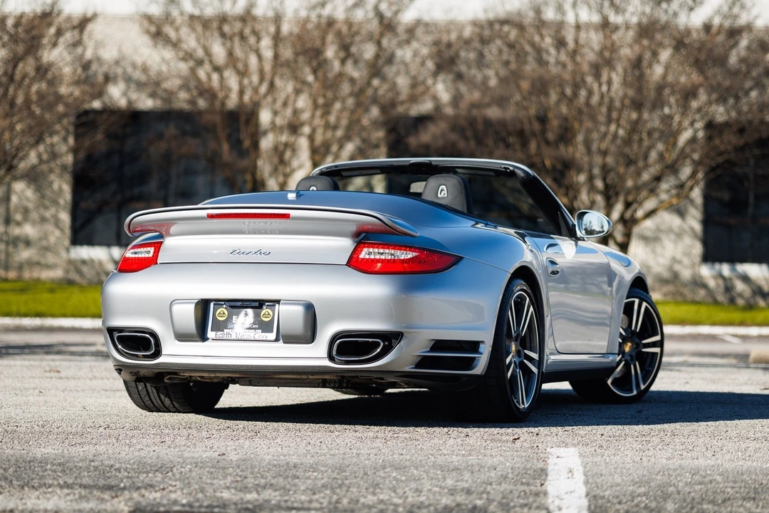 2010 Porsche 997 Turbo - Image 11 of 12