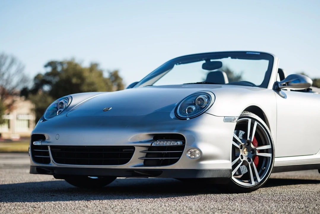 2010 Porsche 997 Turbo - Image 20 of 21