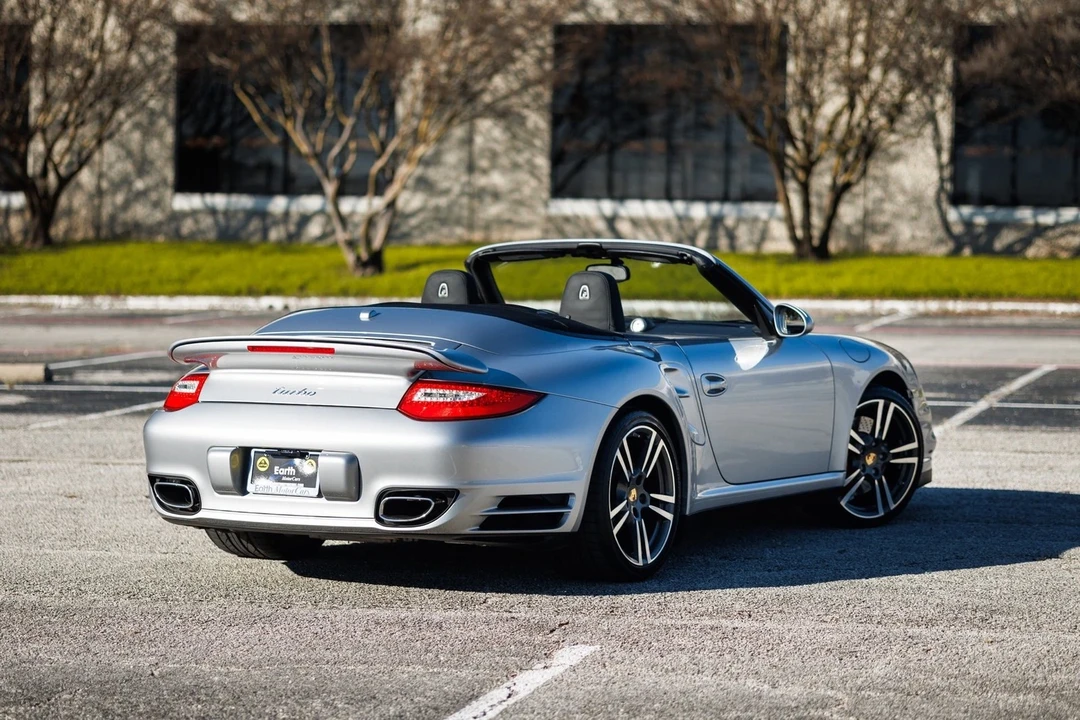 2010 Porsche 997 Turbo - Image 9 of 12