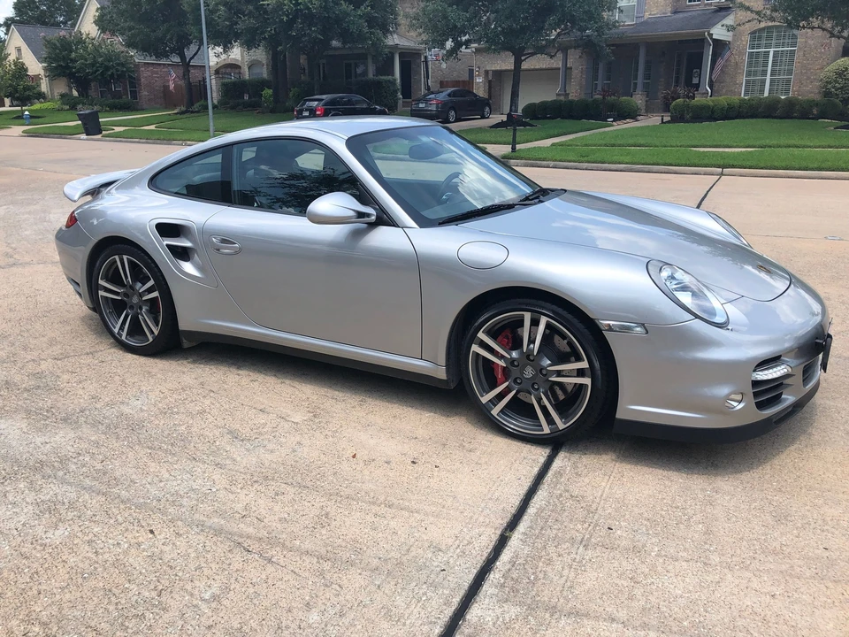 2010 Porsche 997 Turbo - Image 5 of 18