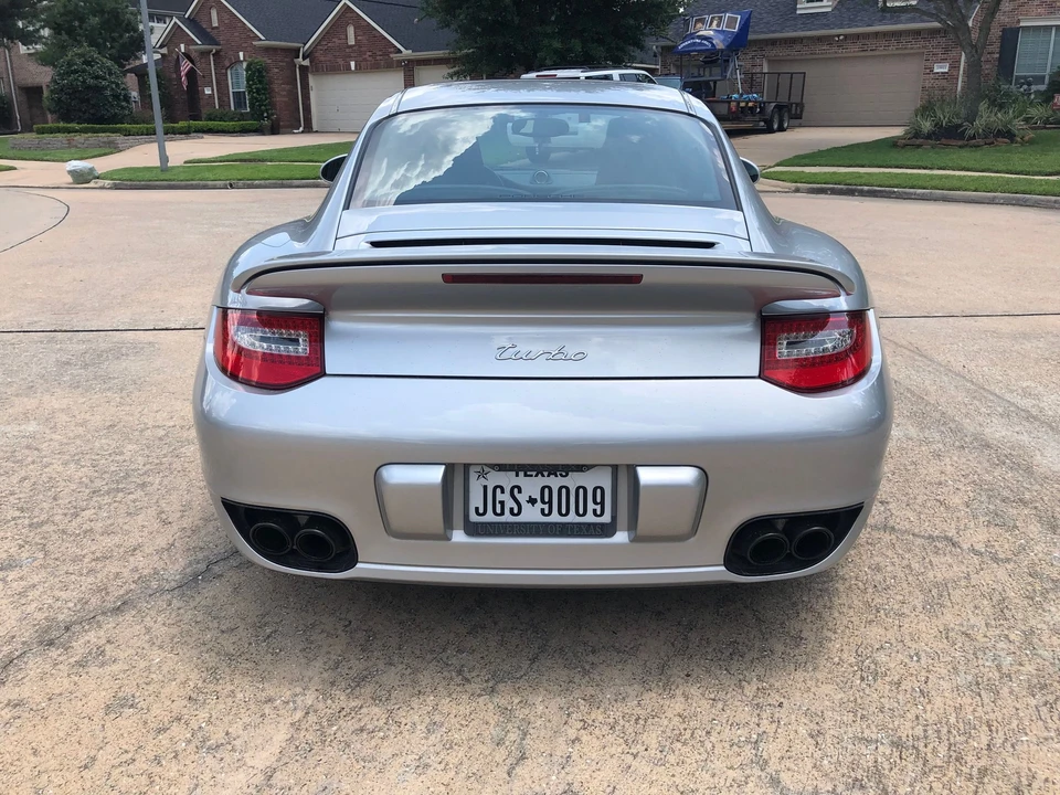 2010 Porsche 997 Turbo - Image 6 of 18