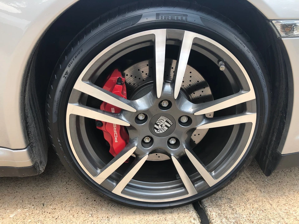 2010 Porsche 997 Turbo - Image 7 of 18