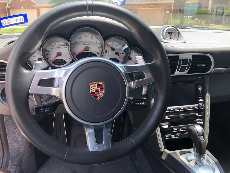 2010 Porsche 997 Turbo - Image 14 of 18