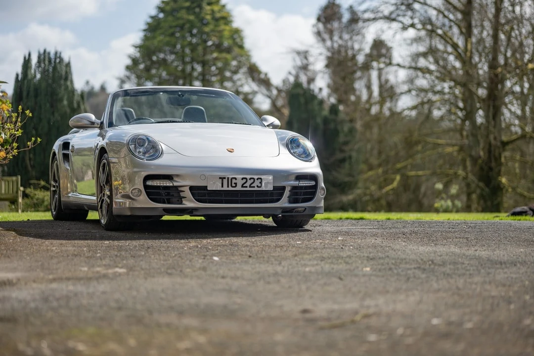 2010 Porsche 997 Turbo - Image 23 of 30