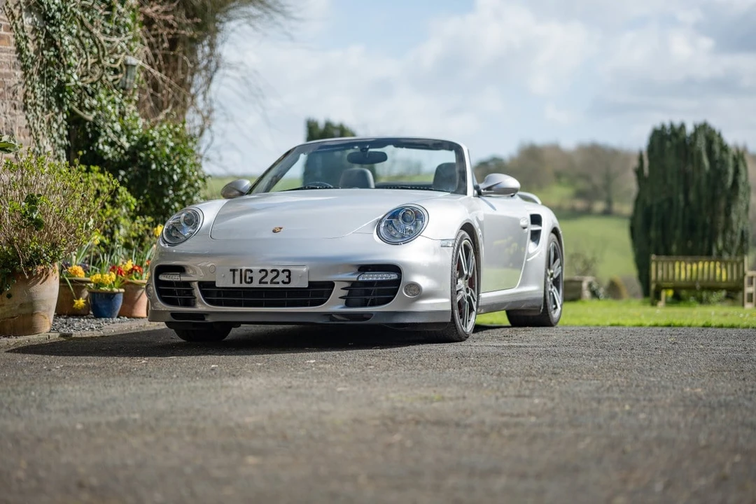 2010 Porsche 997 Turbo - Image 2 of 30