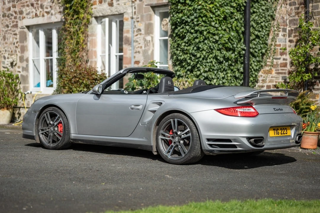 2010 Porsche 997 Turbo - Image 26 of 30