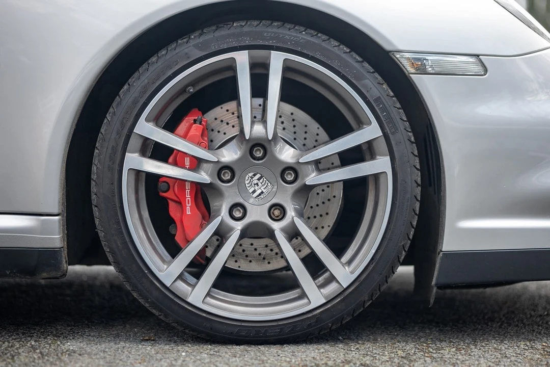 2010 Porsche 997 Turbo - Image 7 of 30