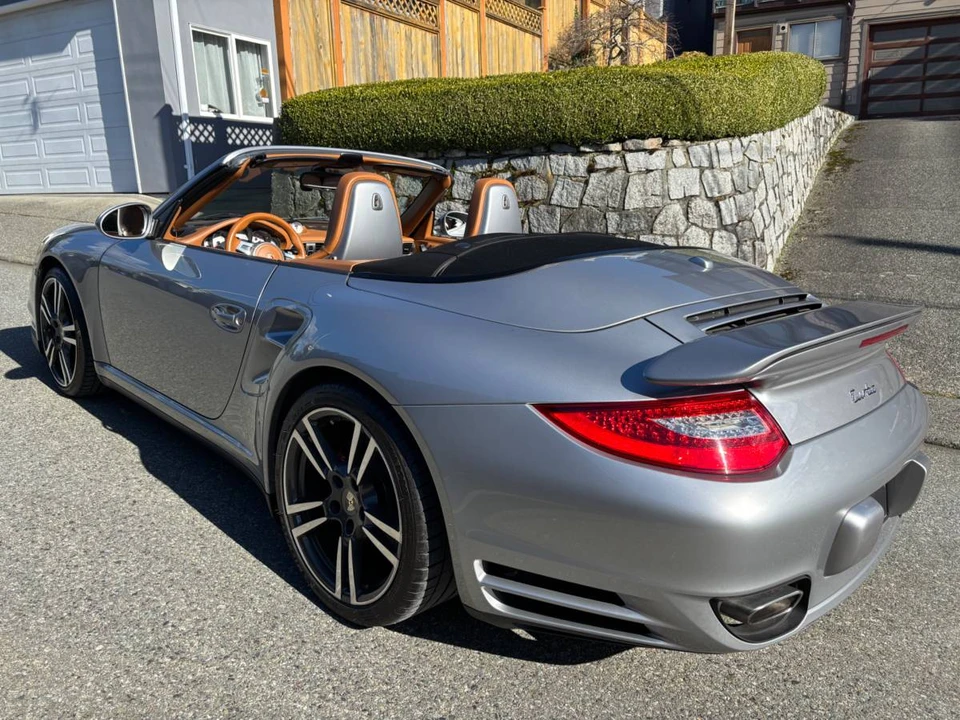 2010 Porsche 997 Turbo - Image 6 of 21