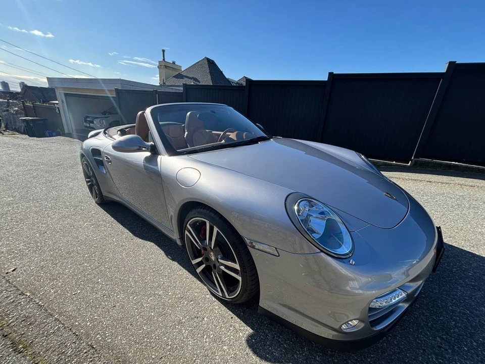 2010 Porsche 997 Turbo - Image 8 of 21
