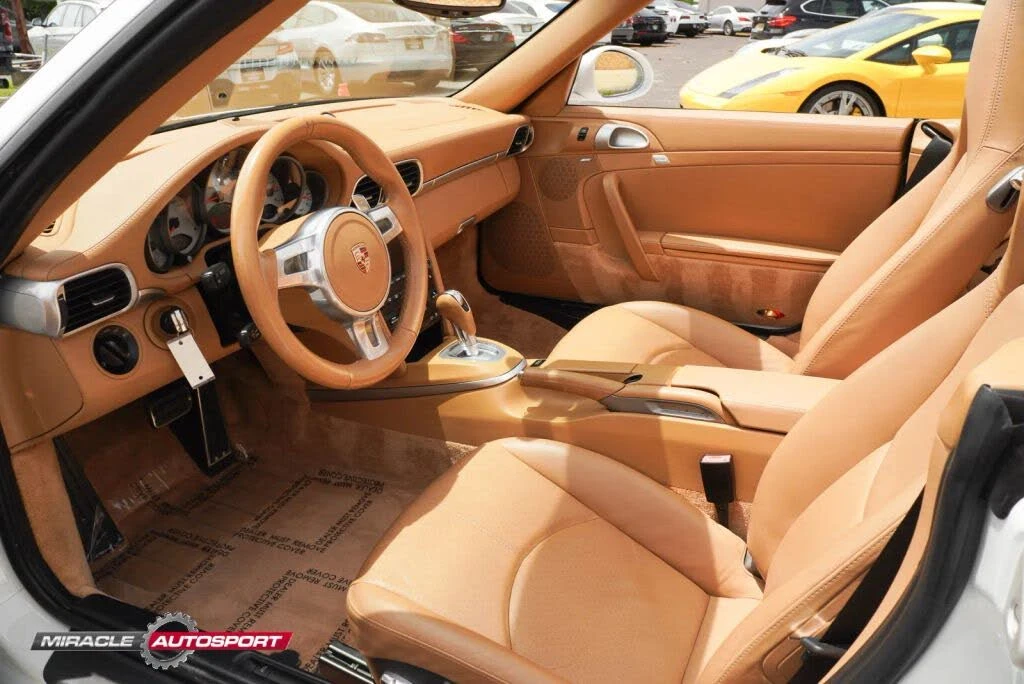 2010 Porsche 997 Turbo - Image 22 of 31