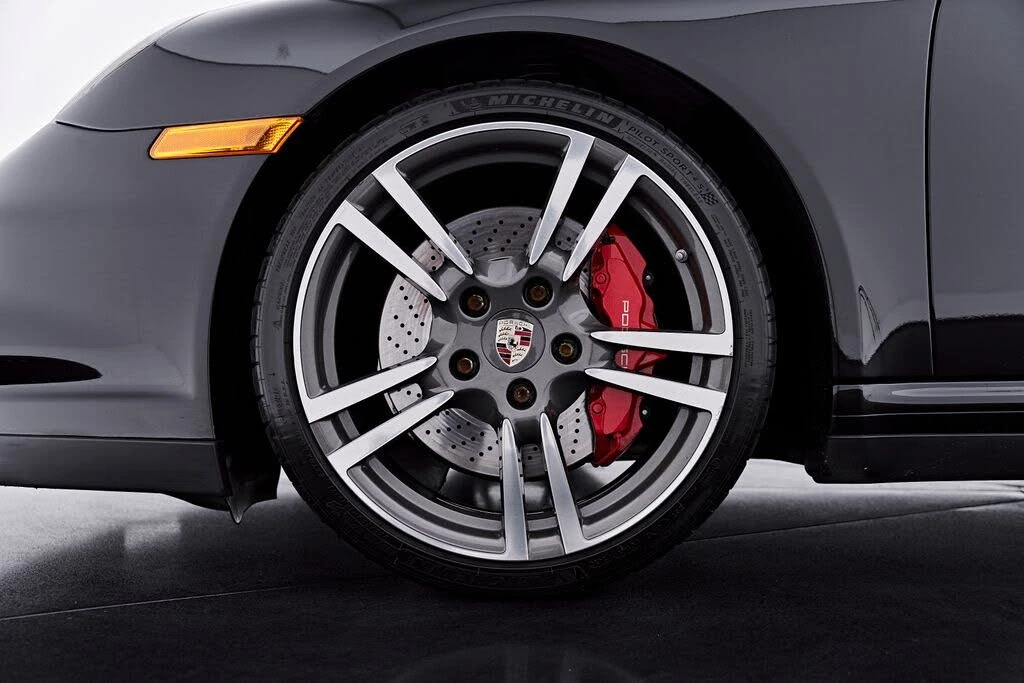 2010 Porsche 997 Turbo - Image 3 of 31