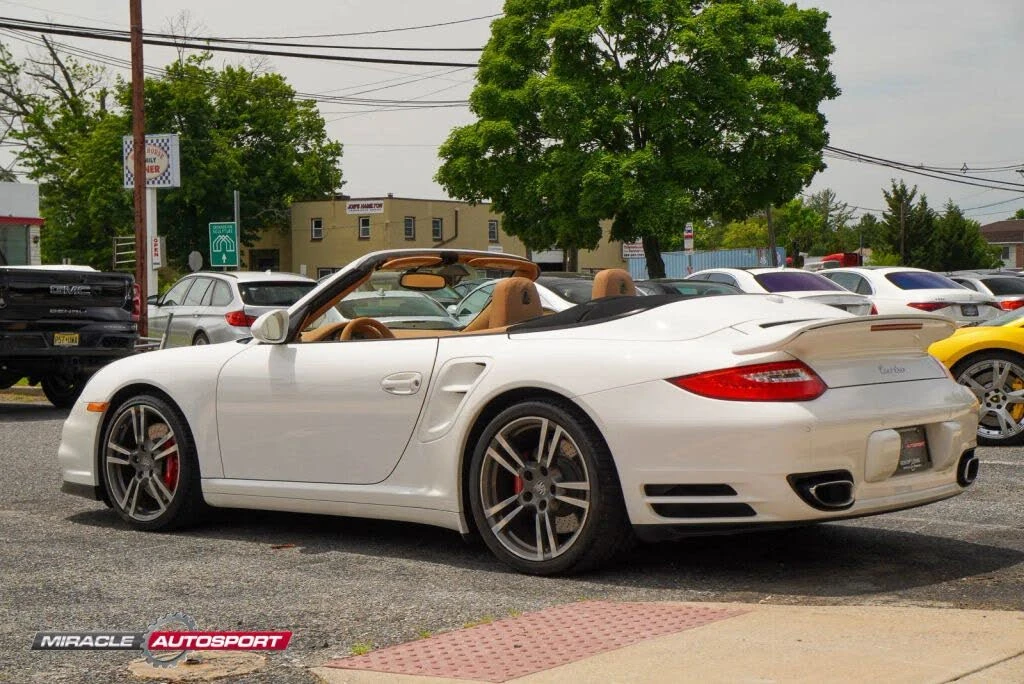 2010 Porsche 997 Turbo - Image 5 of 31