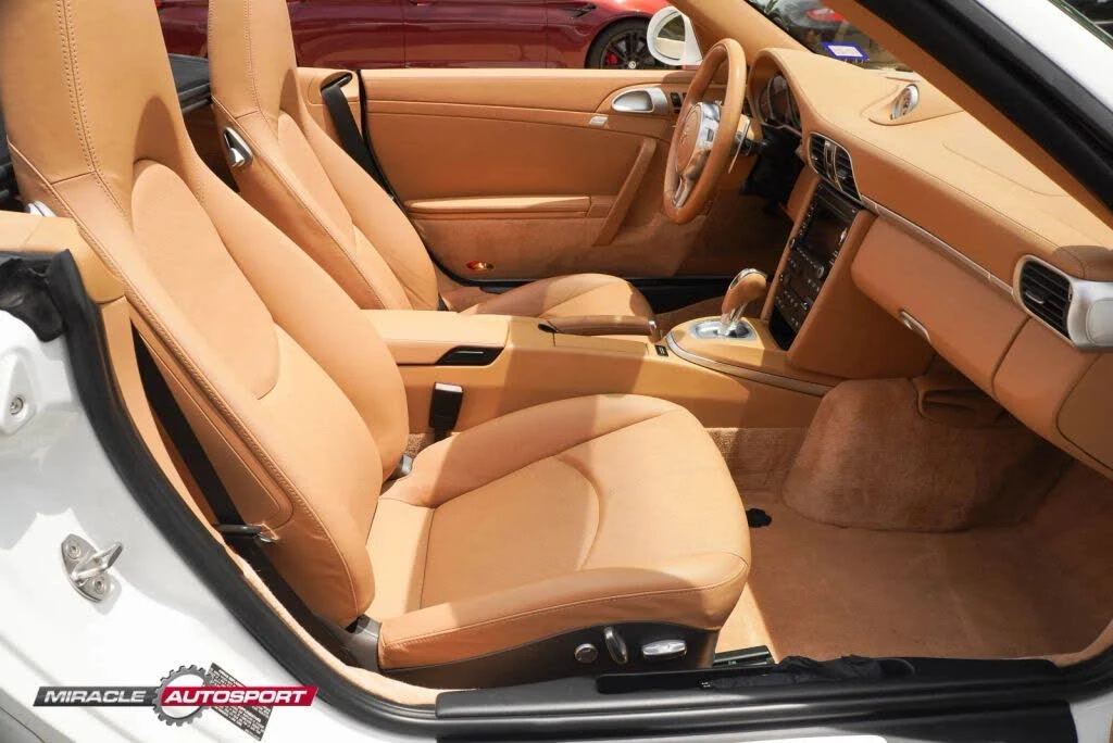 2010 Porsche 997 Turbo - Image 26 of 31